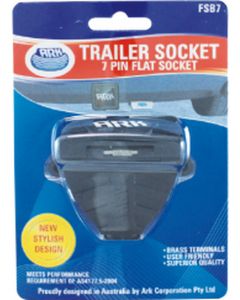 ARK 7 Pin Flat Trailer Socket Plastic Common All States Blister Pack