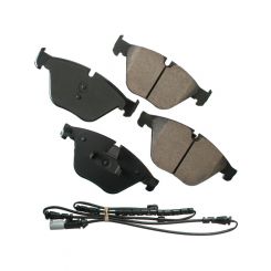 Akebono OEM Euro Ultra-Premium Ceramic Front Disc Brake Pad